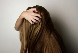 oily hair and scalp