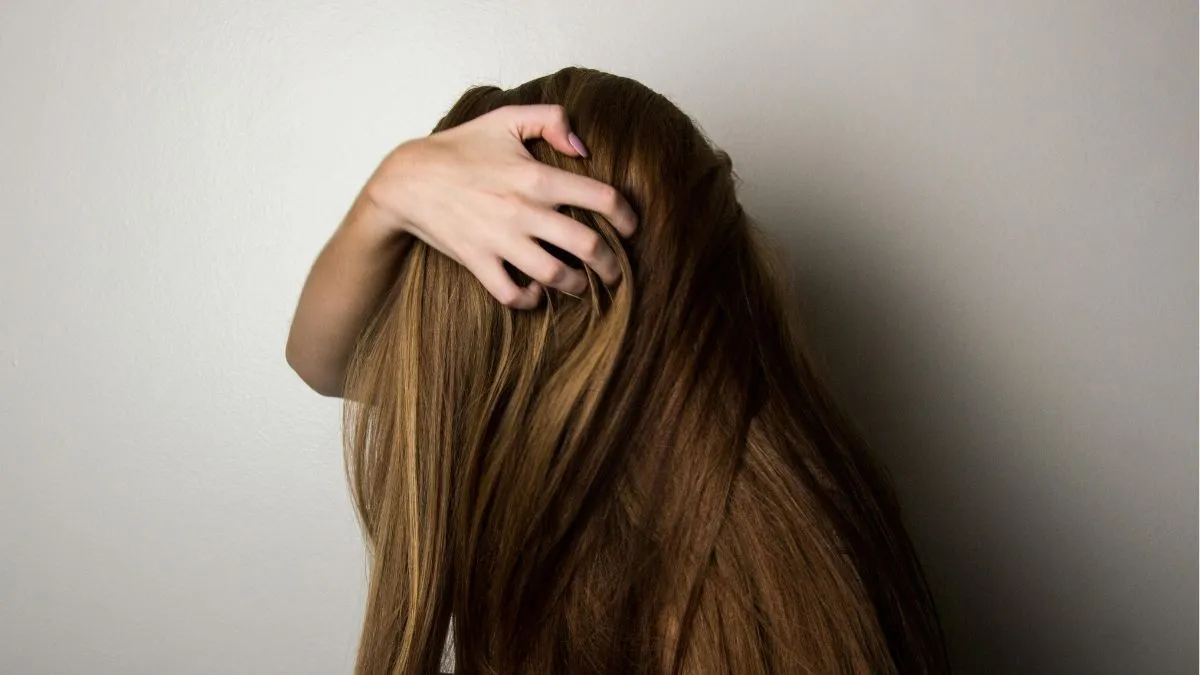 oily hair and scalp